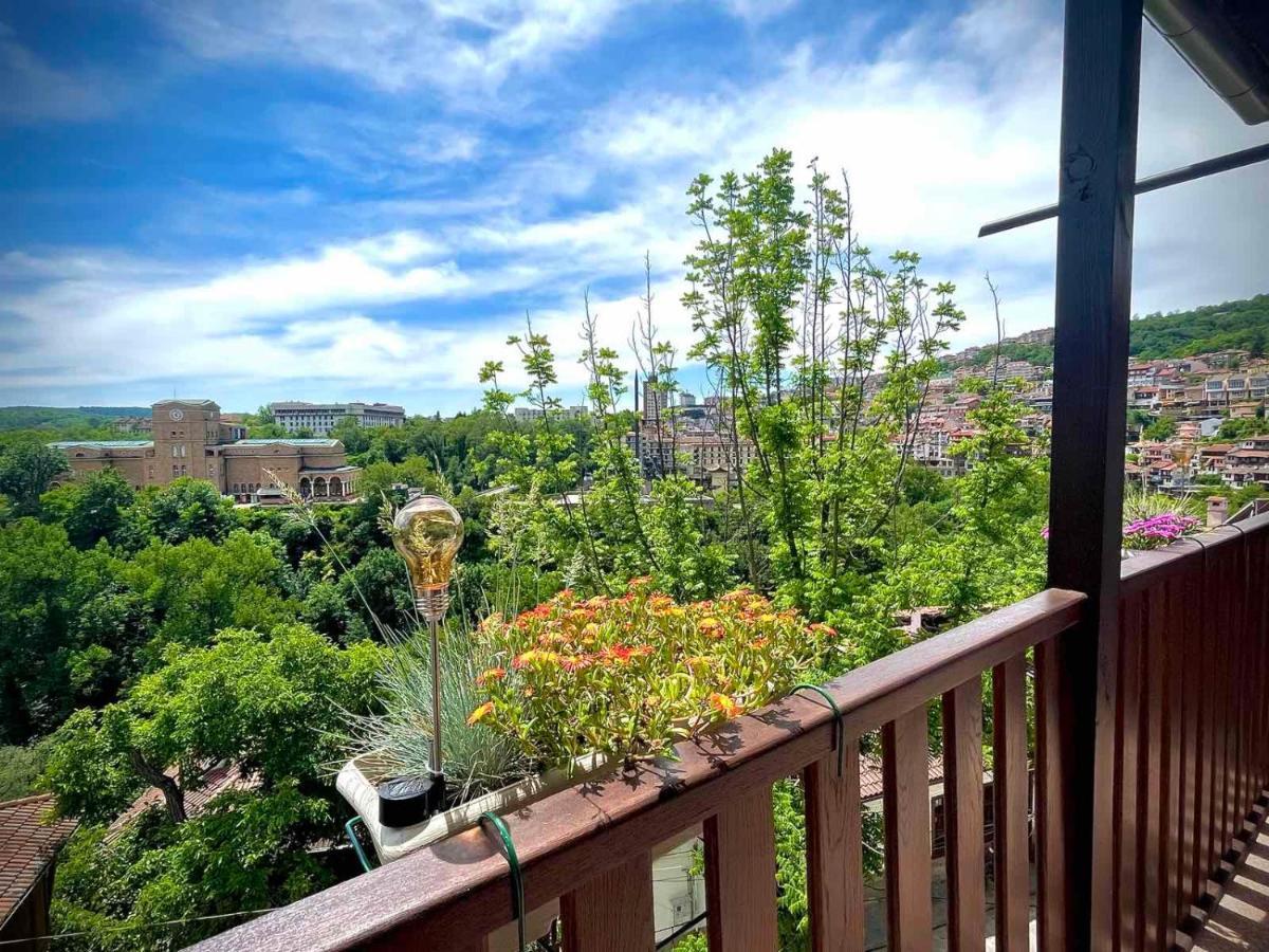 The Green Guest House-Amazing View, Top Location, Entire House Apartment *